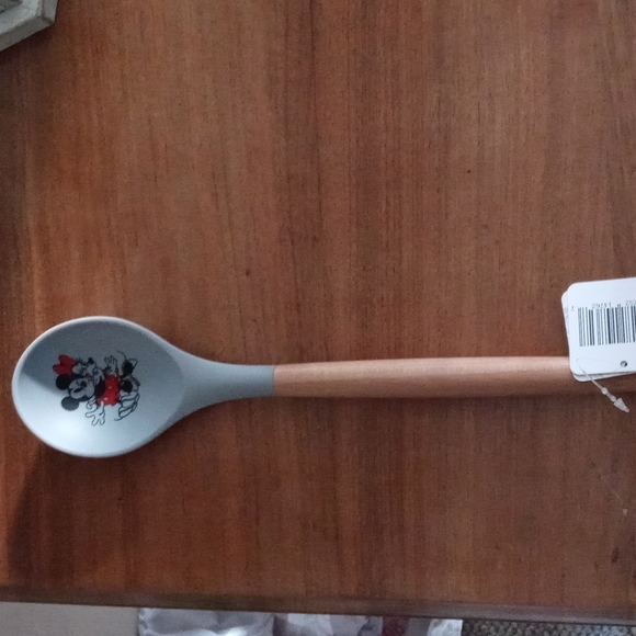 Mickey and Minnie mouse spoon - Picture 1 of 2